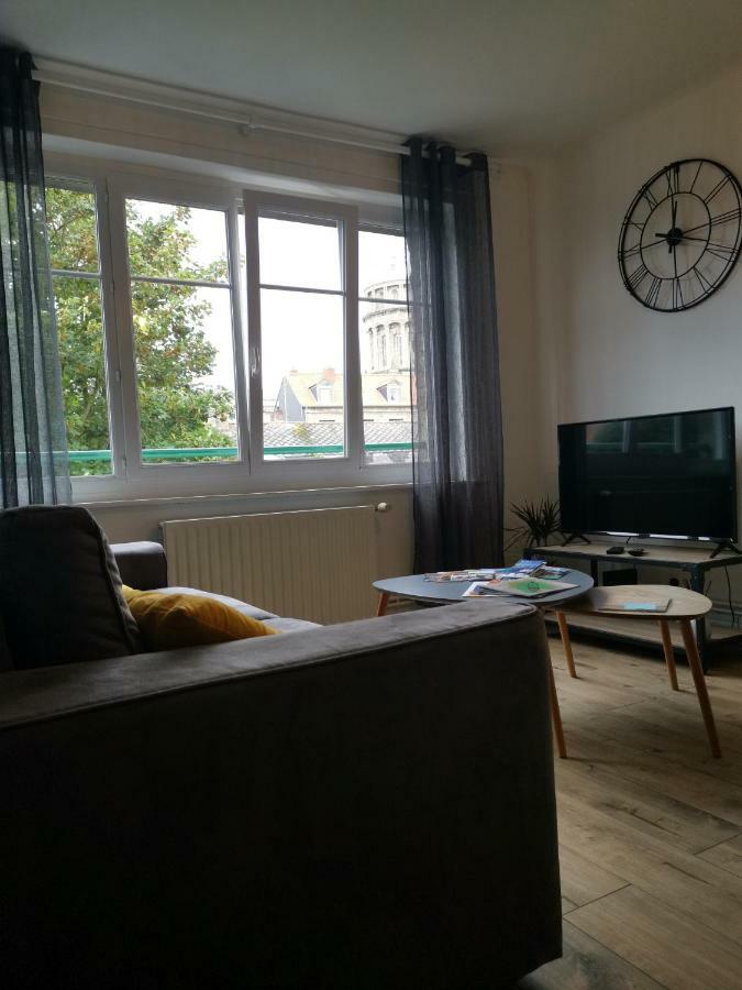 Face Aux Remparts Apartment Boulogne-sur-Mer Bagian luar foto